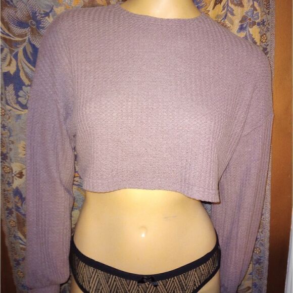 SHEIN long sleeve crop top NWOT, XS - Picture 3 of 6